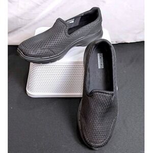 Skechers Women's Go Walk 6 Big Splash ~ Slip-on Sneaker ~ Breathable Mesh ~ 9.5